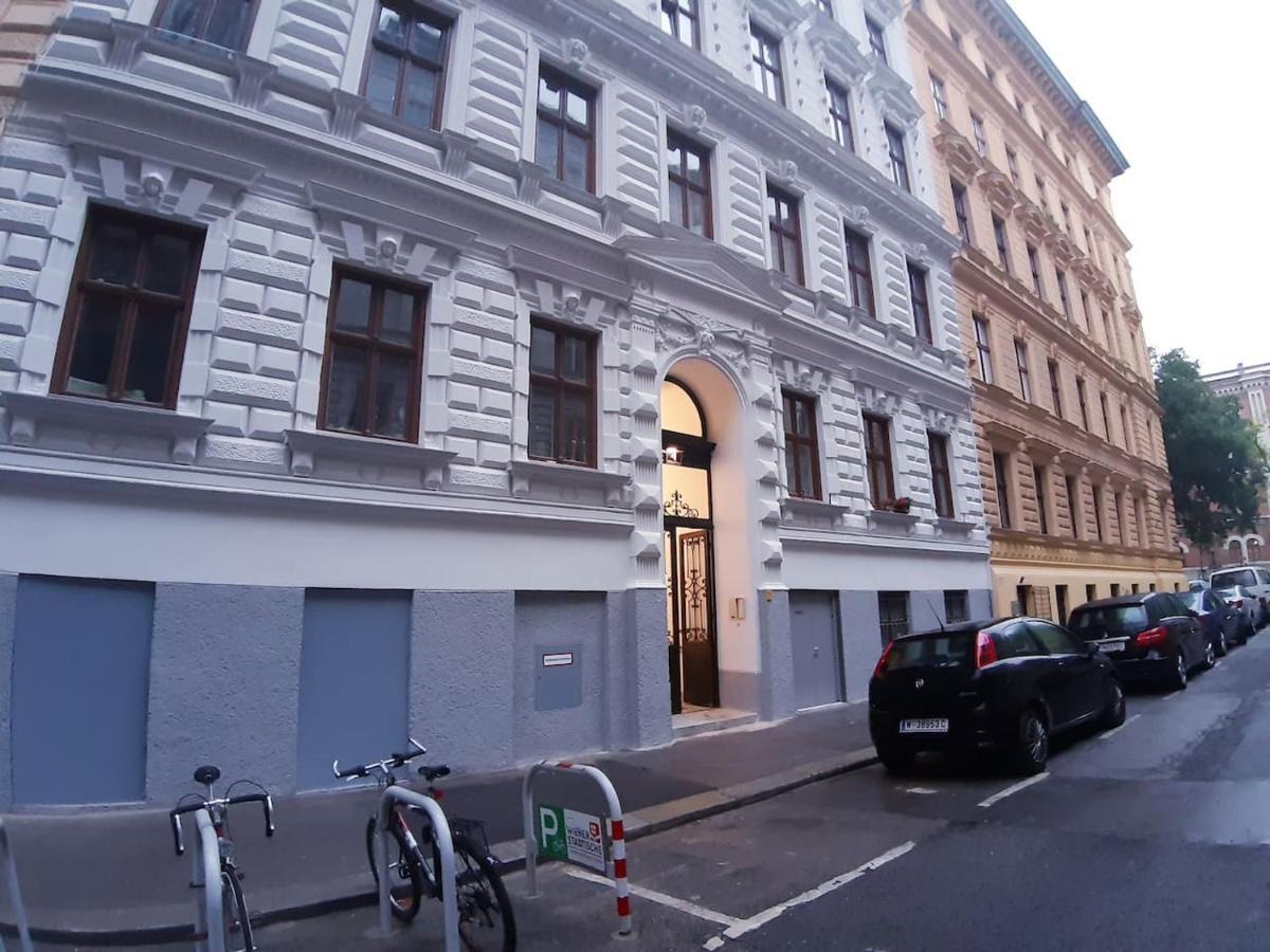 Ferienwohnung Amazing Location In Vienna Near Rathaus Exterior foto